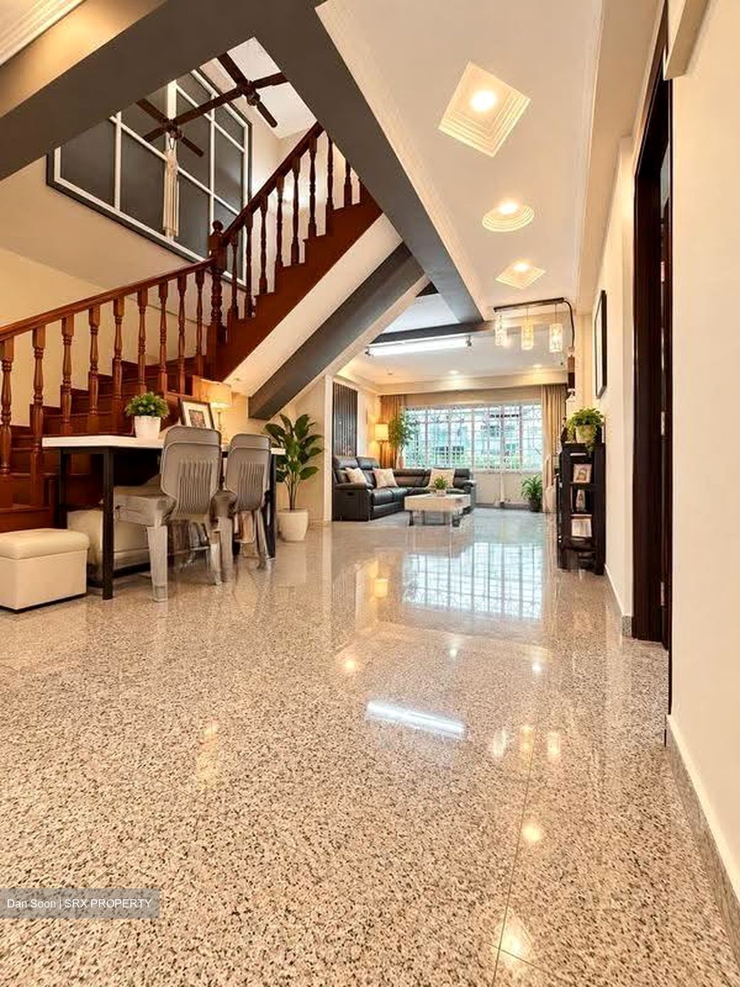 Blk 336 Jurong East Avenue 1 (Jurong East), HDB Executive #634676021